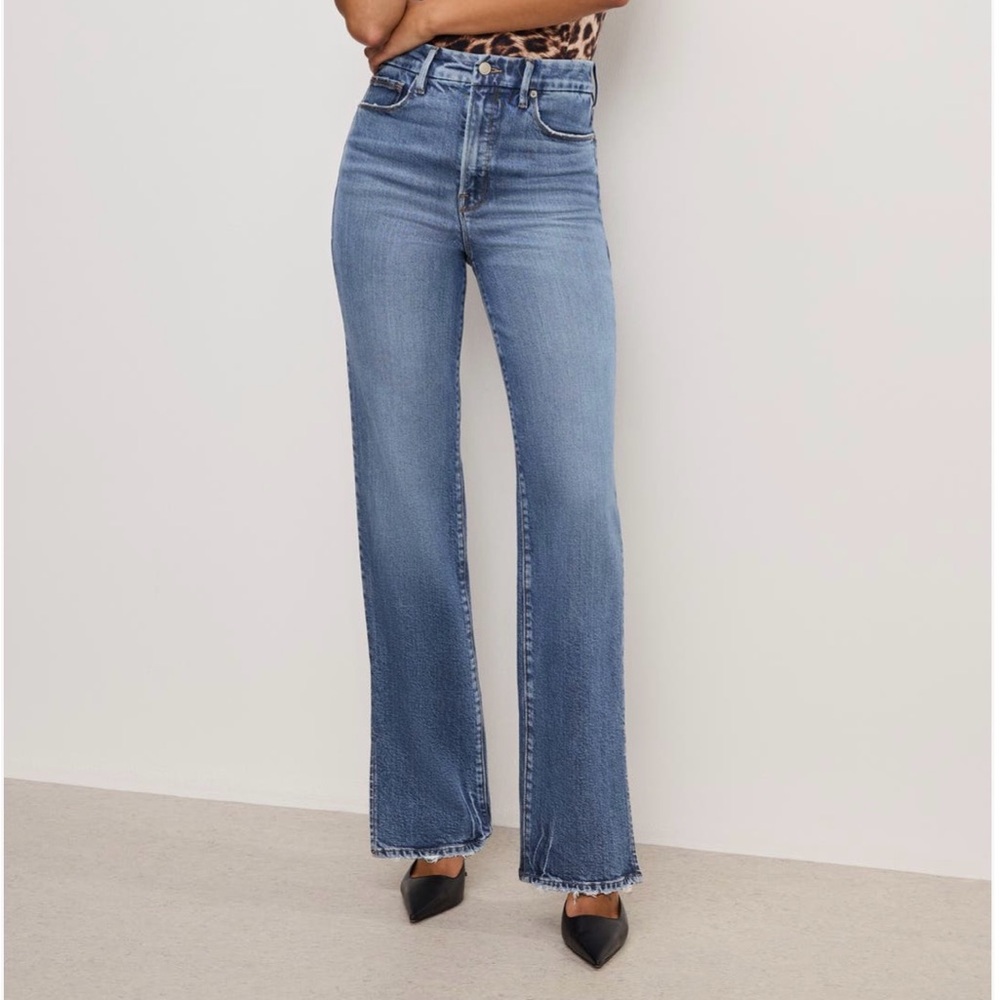 Good American NWT SOFT-TECH GOOD BOY STRAIGHT JEANS | INDIGO737. New w tags!!